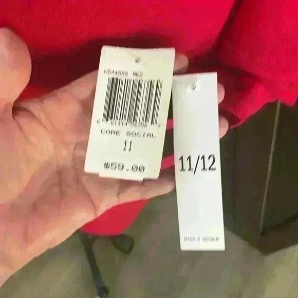 Tweeze Me NWT Off the Shoulder, Bell Sleeve, Fun Dress! Zipper Back Sz 13/14 - Picture 3 of 9